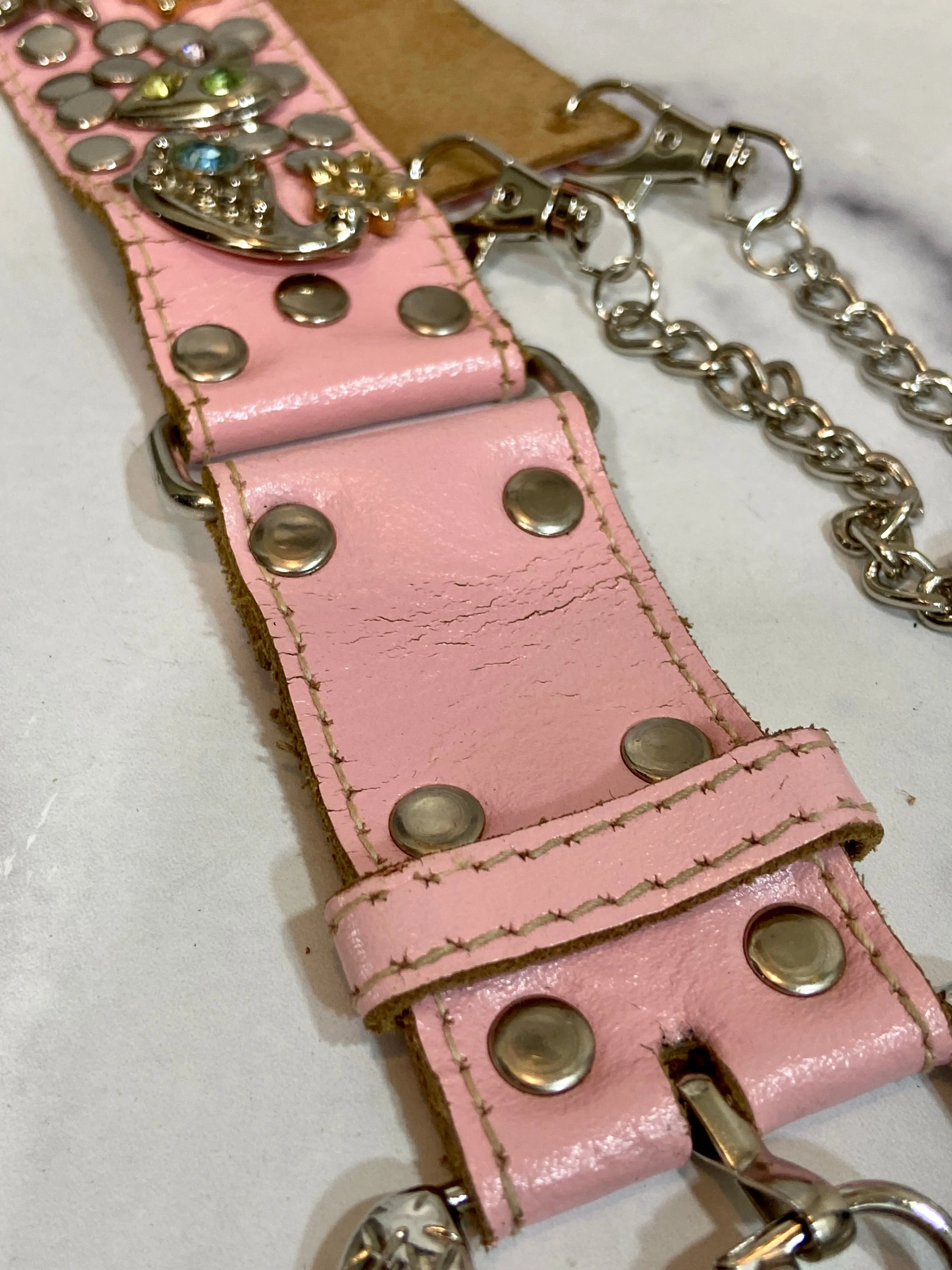 Vintage pink leather belt