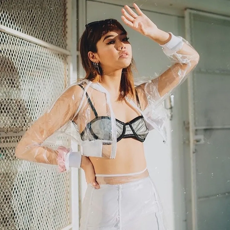 Women's Sleeveless Ruched Slim Crop Top